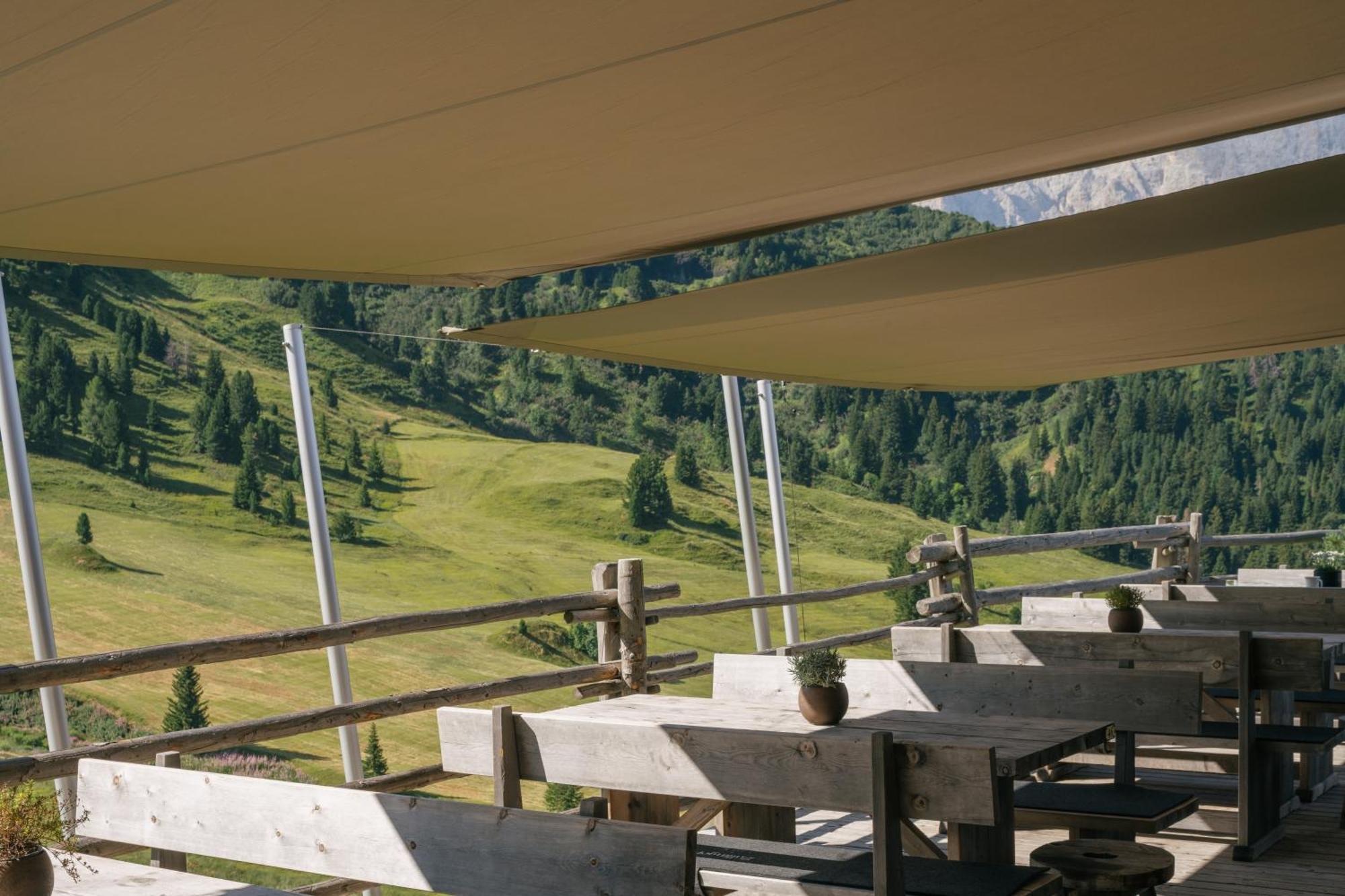 Zallinger Dolomites Alpe Di Siusi Exterior foto
